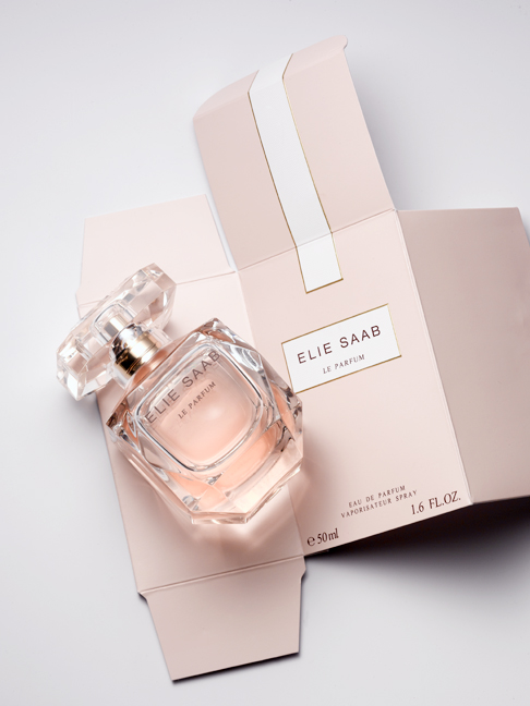 jean paul photographe still life paris Elie Saab parfum